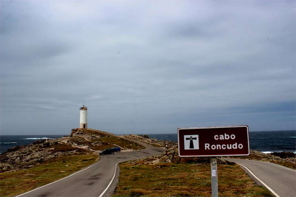 Faro de Cabo Roncudo en Ponteceso