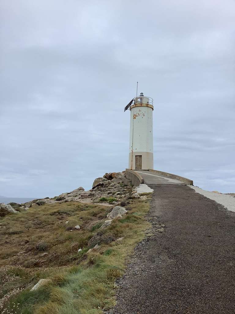 Faro de Cabo Roncudo en Ponteceso