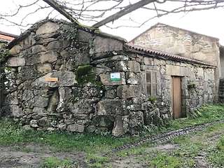 Favum – Lagar Da Cera de Paraños