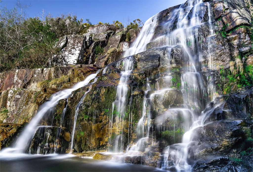 Fervenza de Casariños en Fornelos de Montes