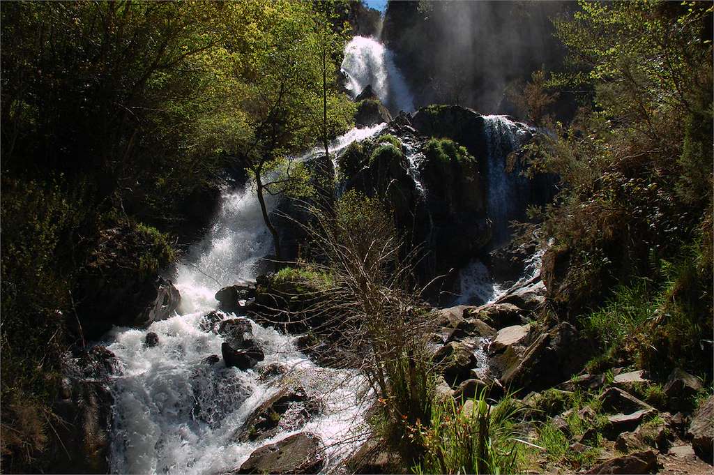 Fervenza de Entrecruces en Carballo