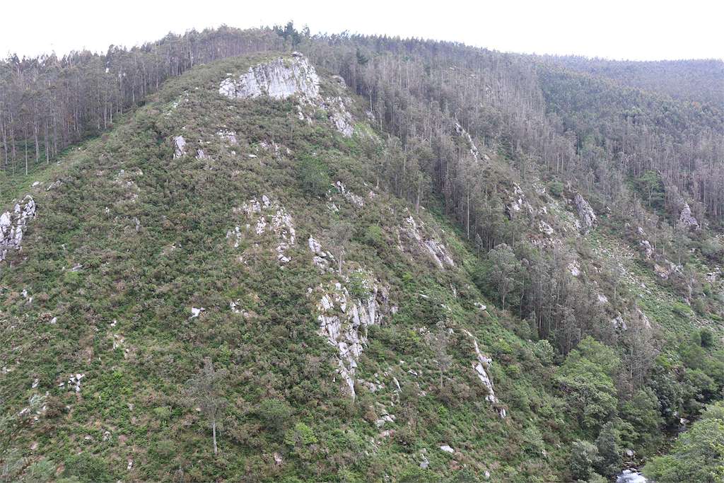 Fervenza y Mirador de Augas Caídas en Mañón