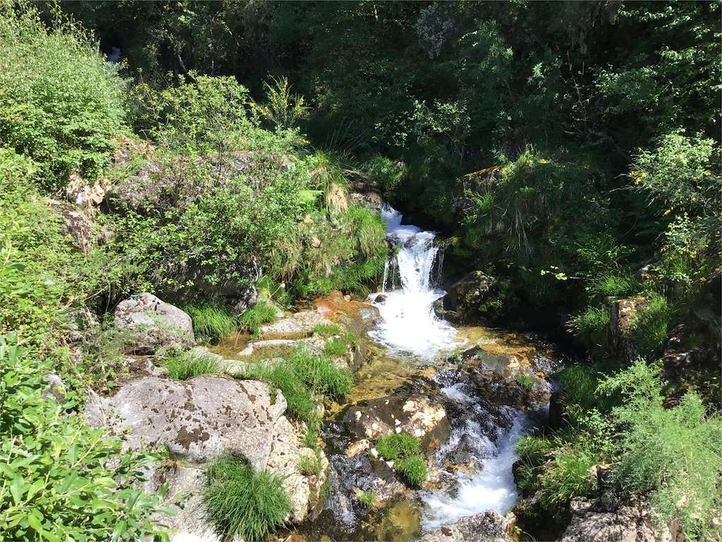 Fervenzas de Cavadosa en Cerdedo-Cotobade