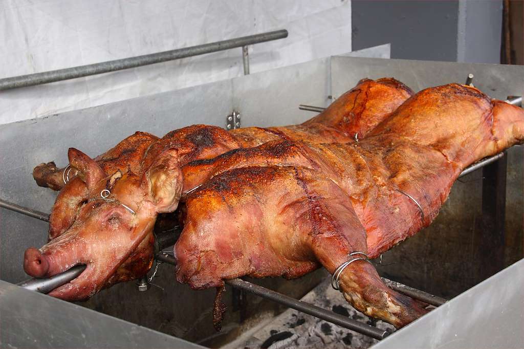 XVI Festa do Porco á Brasa de Trobe (2025) en Vedra