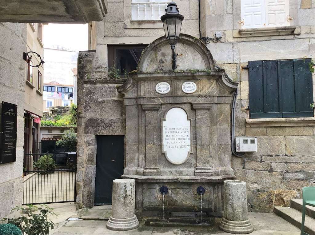 Fonte de Zeta en Baiona