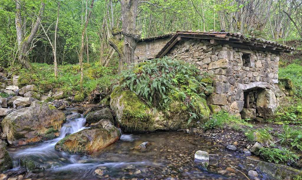 Fragas de Galicia, historia, naturaleza e intriga