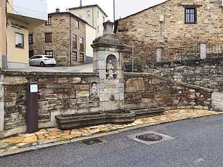 Fechas, información, programa, cartel, imágenes, mapa y ubicación de Fuente Sagrada  en  A Fonsagrada