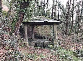 Fuente y Lavadero de Samesugueiras