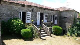 Fechas, información, programa, cartel, imágenes, mapa y ubicación de Fundación Antón Losada Diéguez  en  Boborás