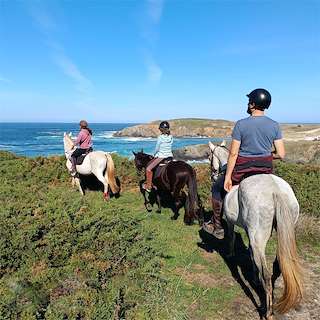 Fechas, información, programa, cartel, imágenes, mapa y ubicación de Hipica Cabaliño do Lago  en  Valdoviño