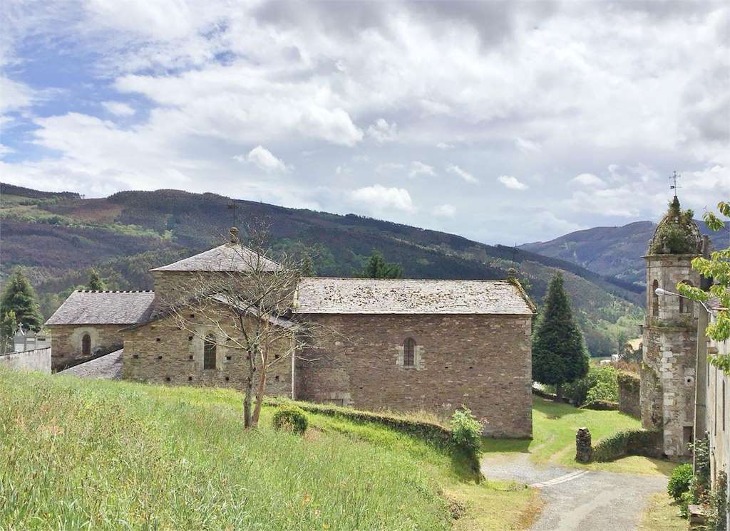 Iglesia Antigua de San Pedro de Riotorto