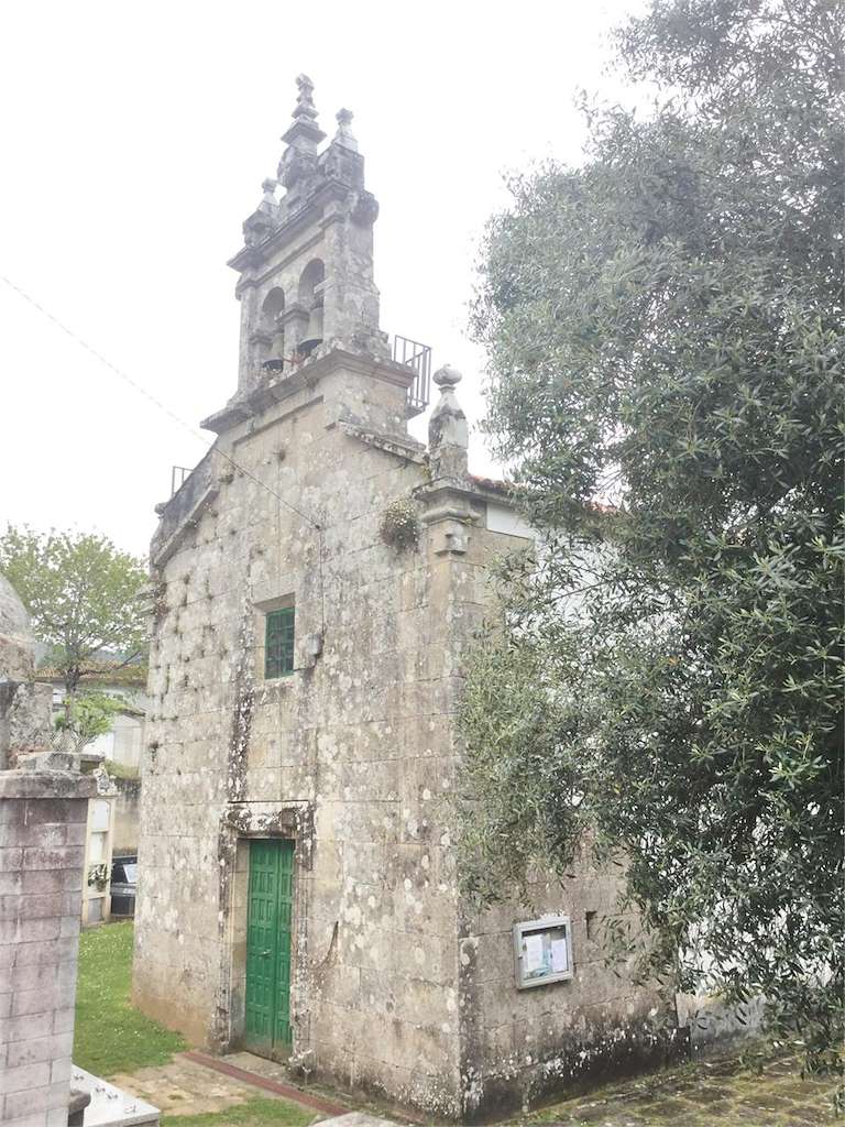 Iglesia de Divino Salvador de Ledesma en Boqueixón