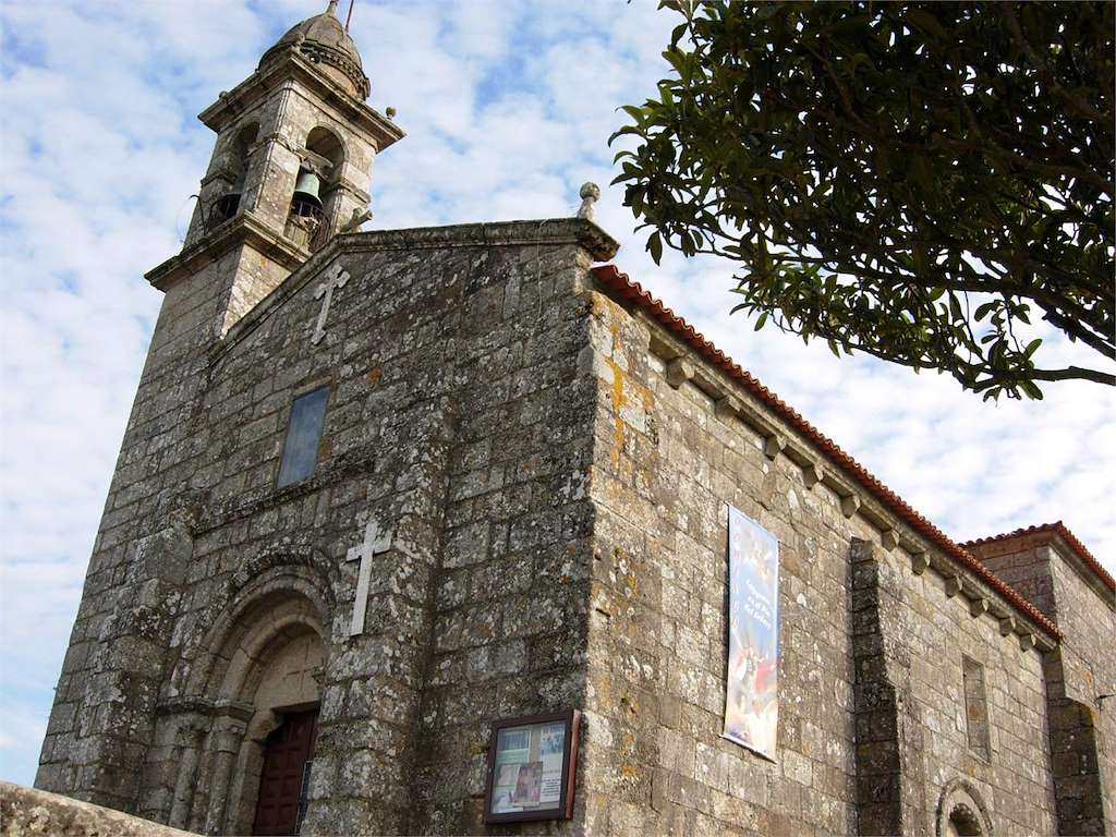 Iglesia de Divino Salvador de Meis