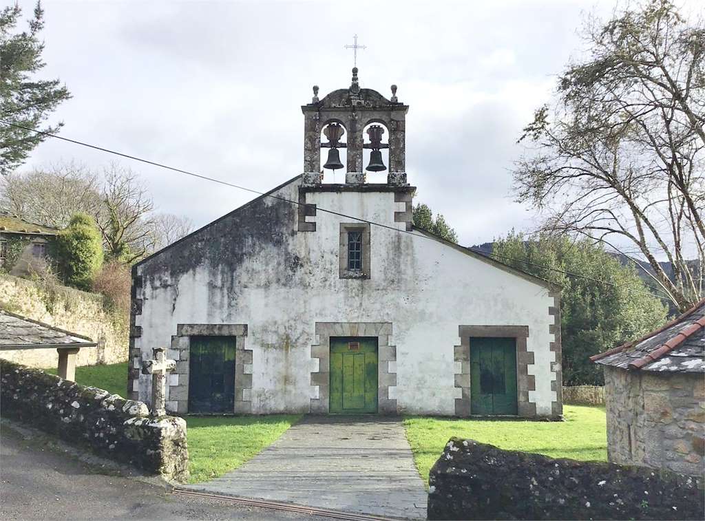 Iglesia de Nosa Señora da Esperanza de Xerdiz en Ourol