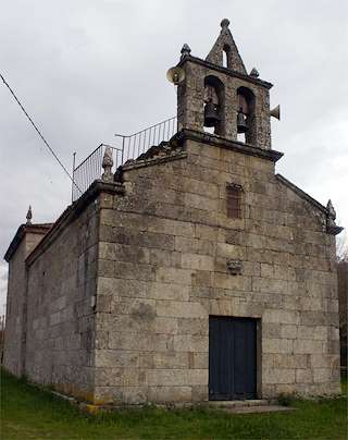 Iglesia de San Amaro das Regadas