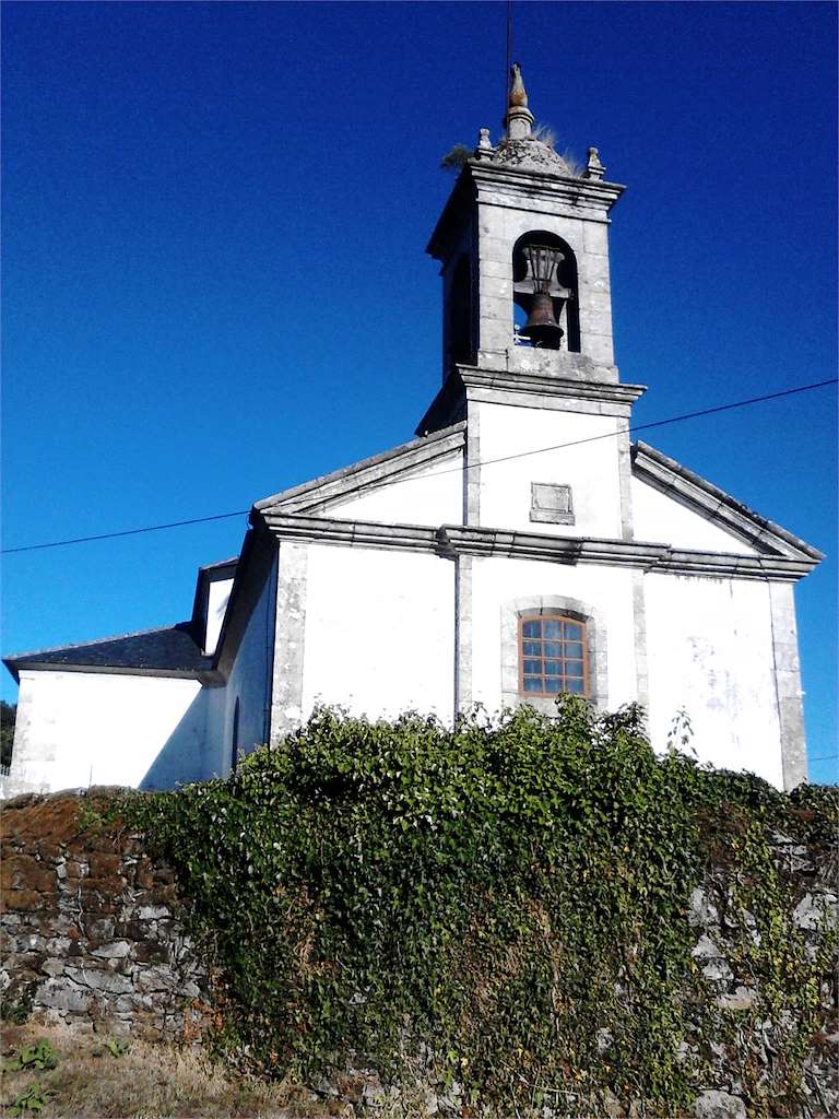Iglesia de San Bartolomé de Corvelle en Vilalba
