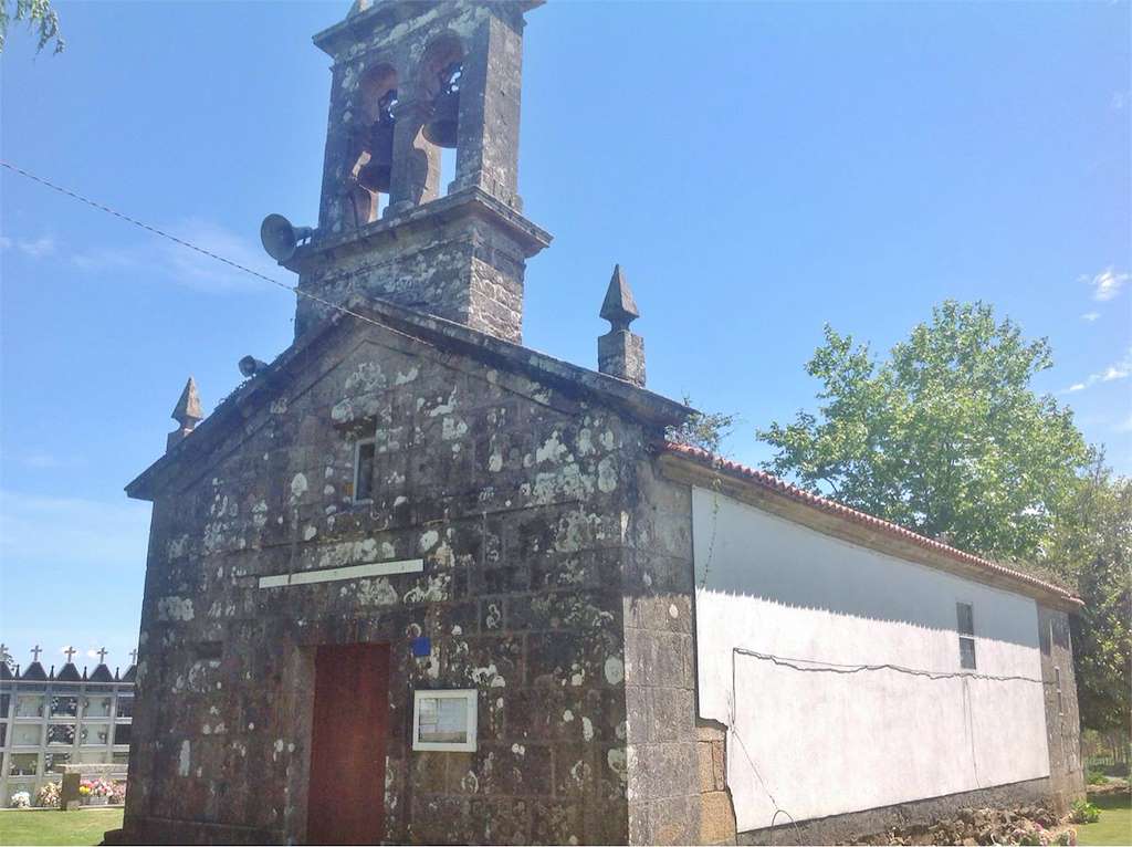 Iglesia de San Ciprián de Vila de Ábade en Tordoia
