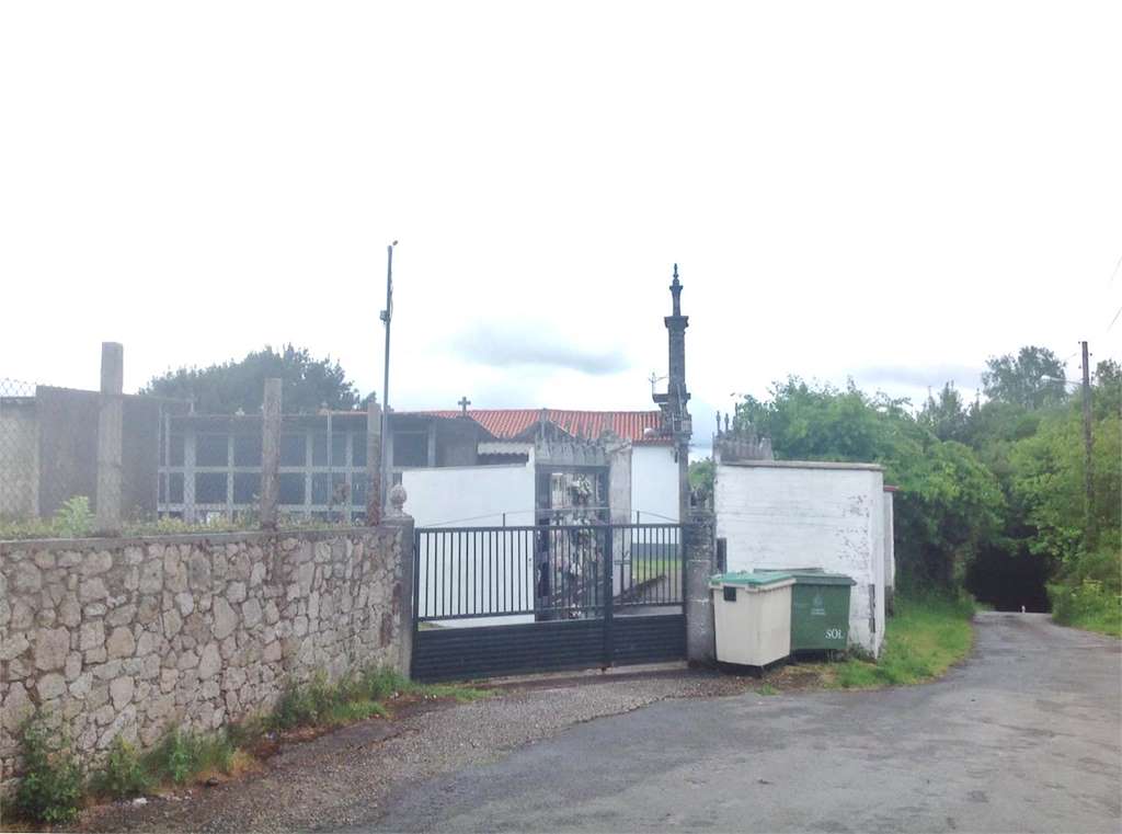 Iglesia de San Clemente de Mercurín en Ordes