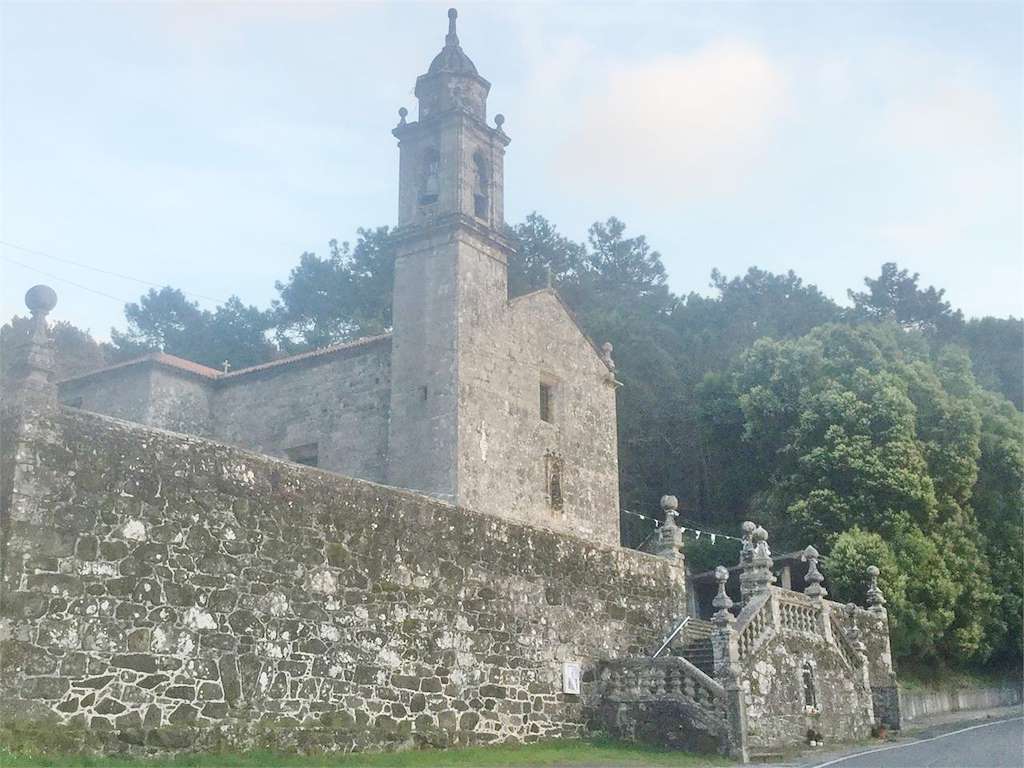 Iglesia de San Cosme de Outeiro en Outes