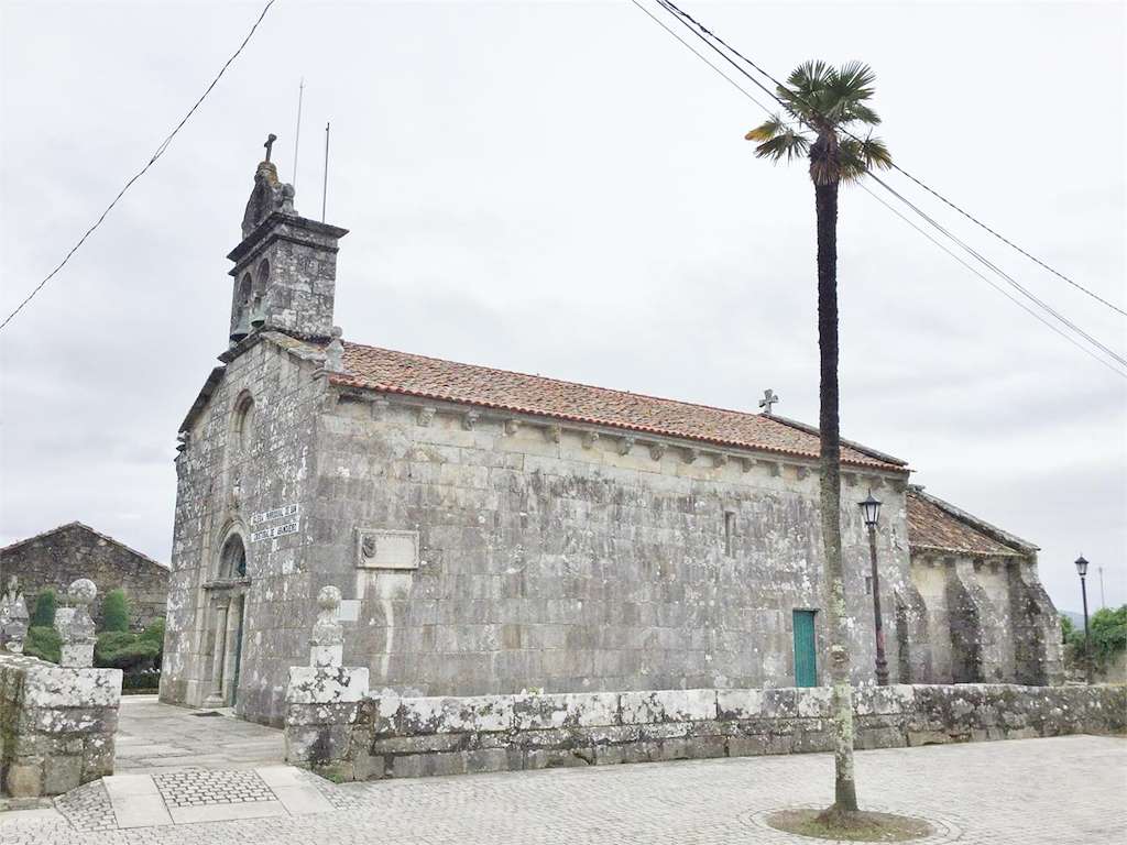 Iglesia de San Cristóbal de Abanqueiro en Boiro