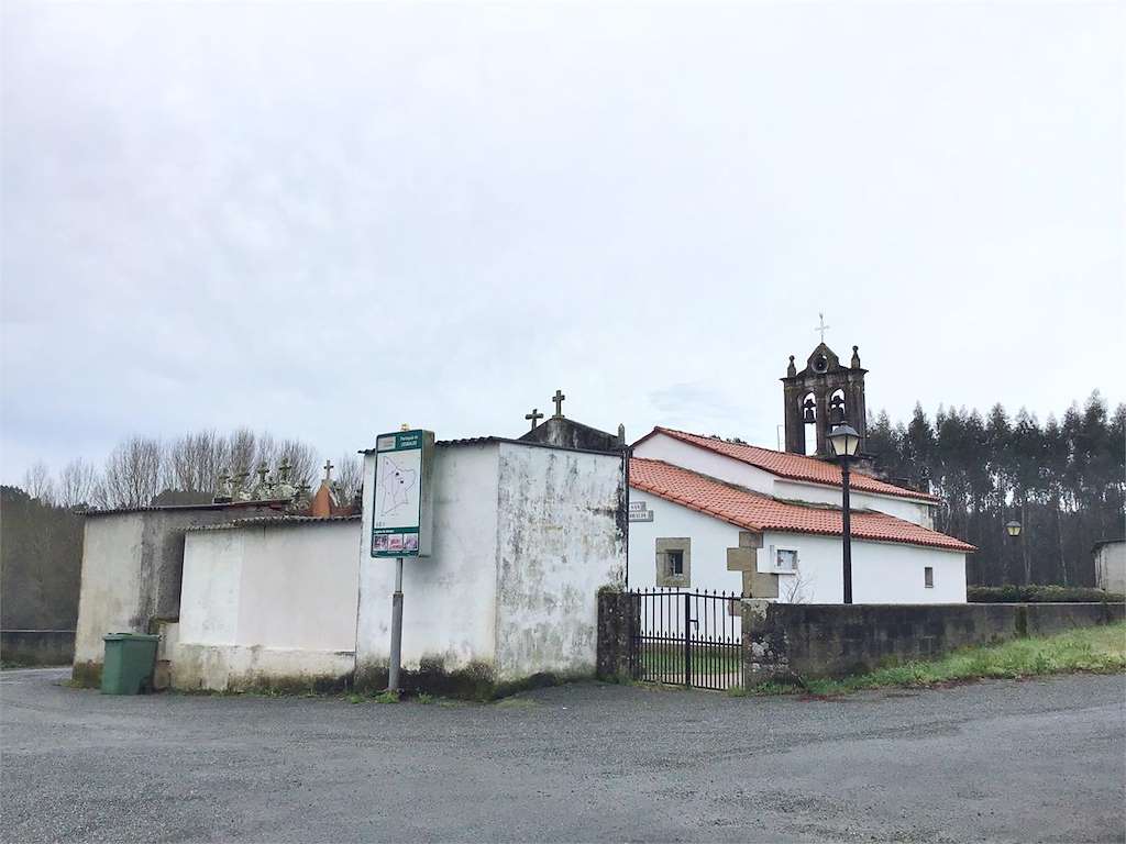 Iglesia de San Cristovo de Leobalde en Tordoia