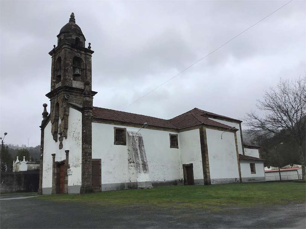 Iglesia de San Esteban de Sedes en Narón
