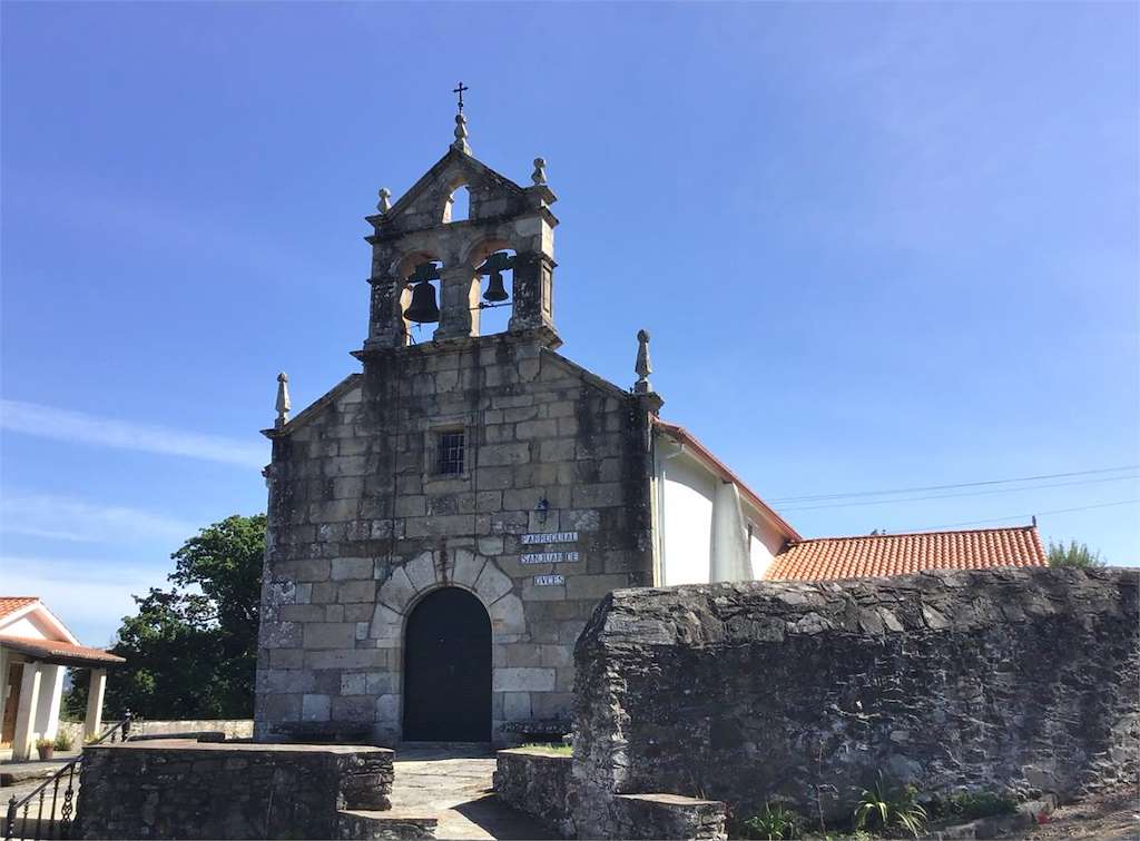 Iglesia de San Juan de Ouces en Bergondo