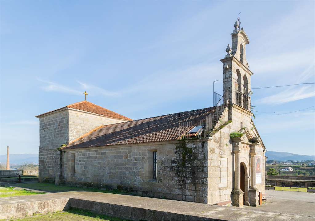 Iglesia de San Lorenzo de Salvaterra