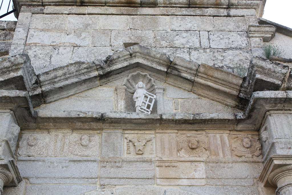 Iglesia de San Lorenzo de Salvaterra