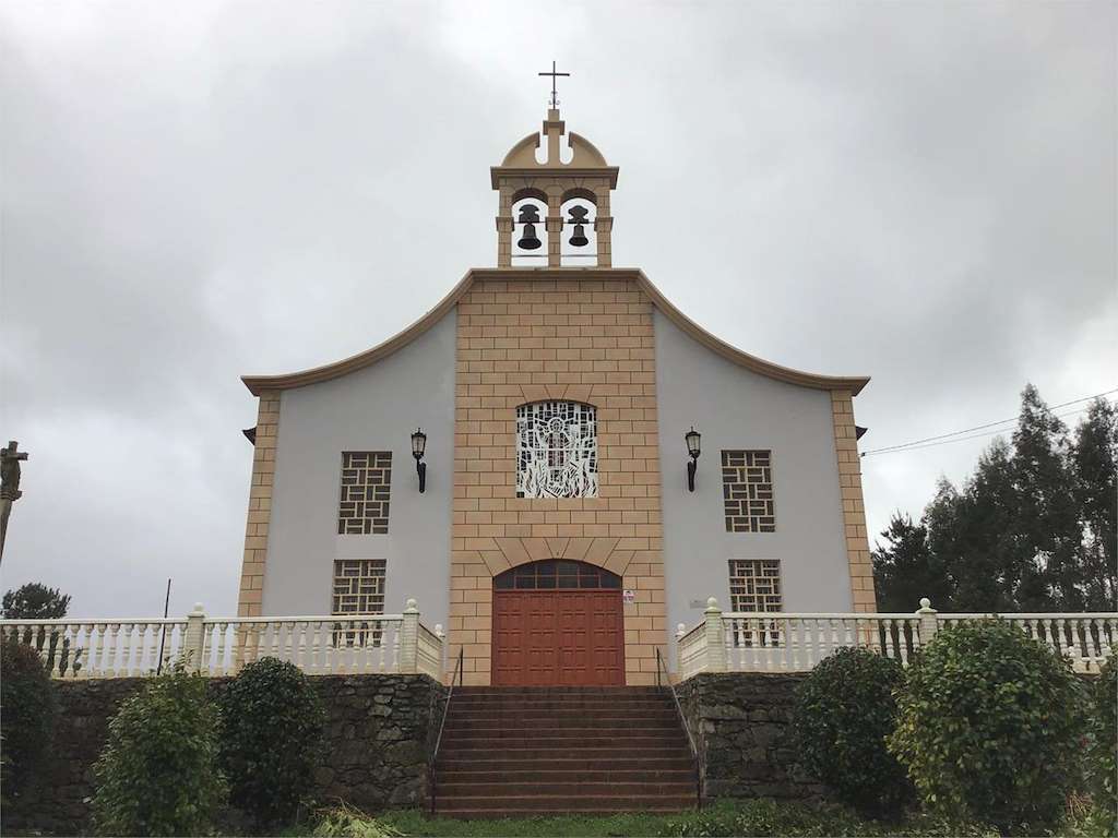 Iglesia de San Lourenzo de Doso en Narón