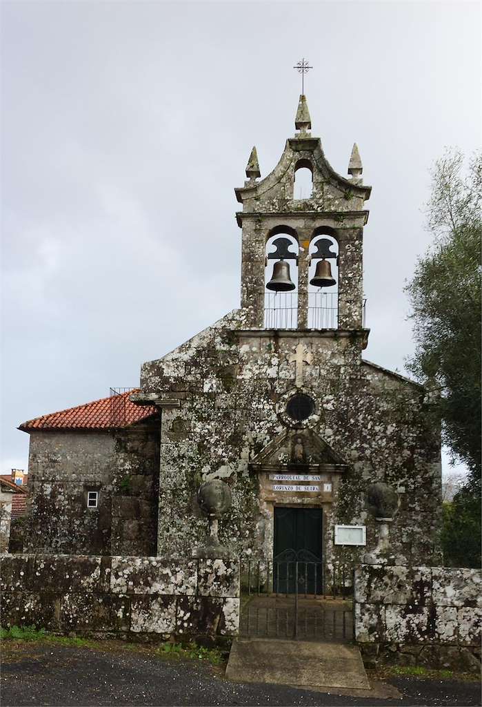 Iglesia de San Lourenzo de Seira en Rois