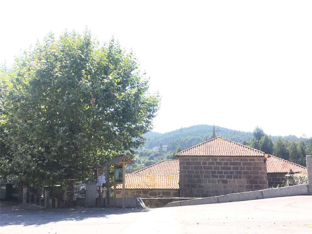 Iglesia de San Mamede de Abalo en Catoira