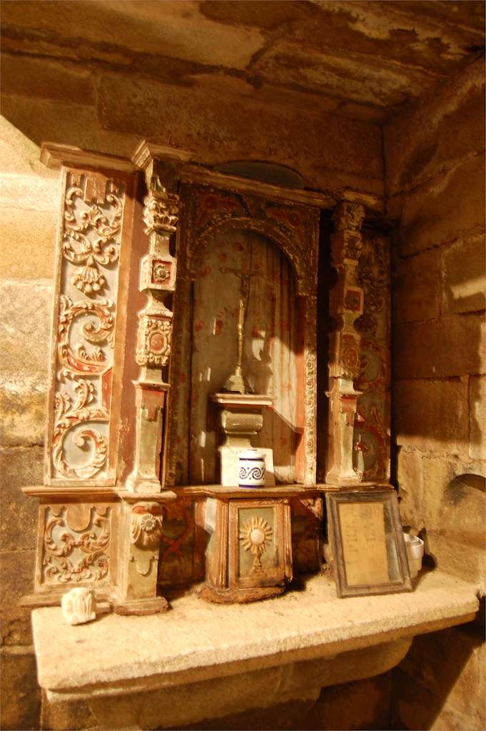 Iglesia de San Mamede de Moldes en Boborás