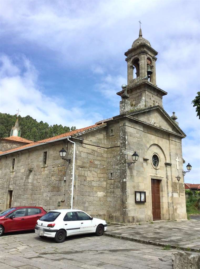Iglesia de San Martiño de Bueu