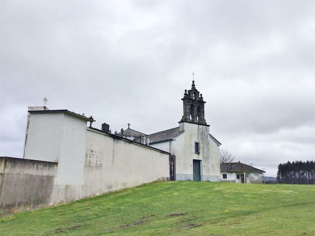 Iglesia de San Martiño de Ferreiros en Pol