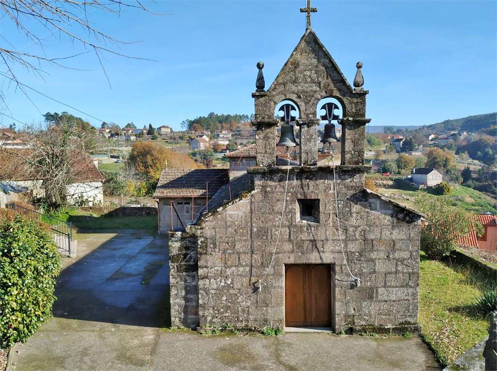 Iglesia de San Martiño de Vilasobroso en Mondariz