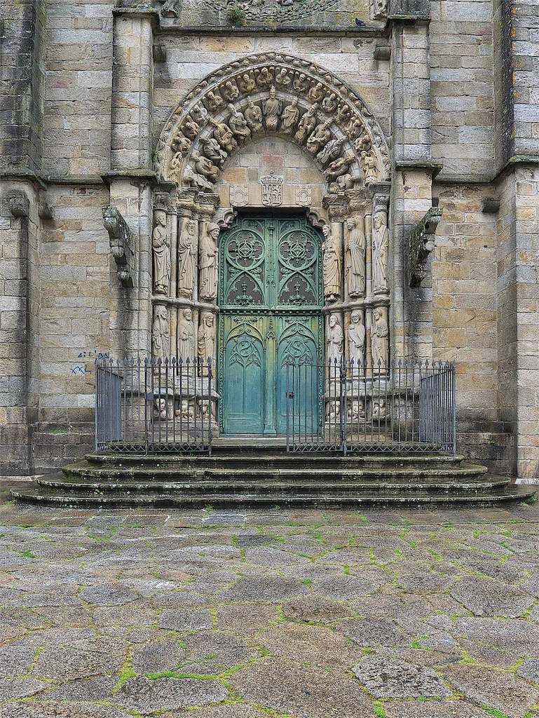 Iglesia de San Martiño en Noia