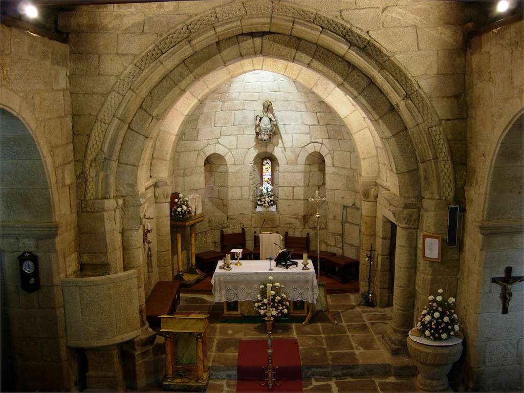 Iglesia de San Martín de Agudelo en Barro