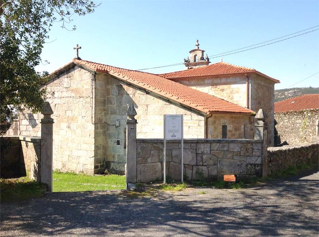 Iglesia de San Martín de Fruime en Lousame
