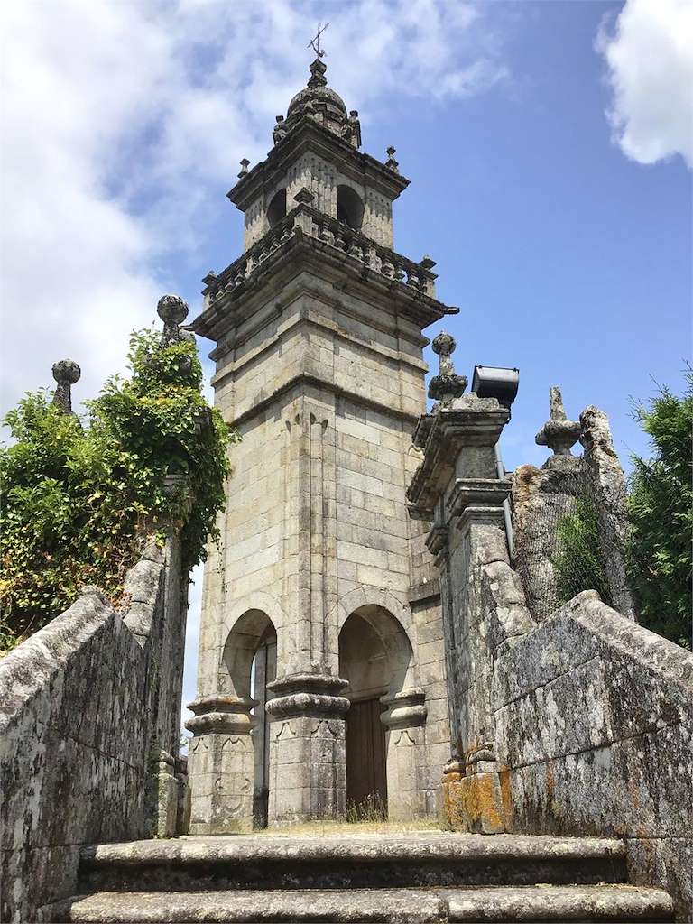 Iglesia de San Miguel de Lobios