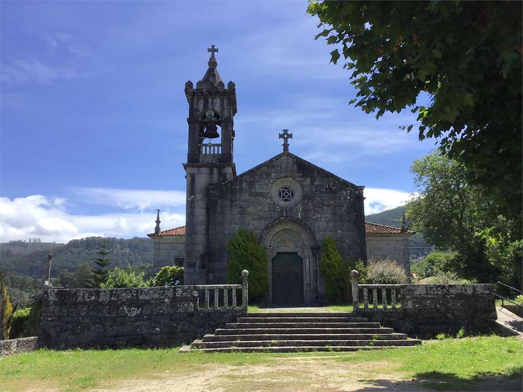Iglesia de San Miguel de Peitieiros en Gondomar