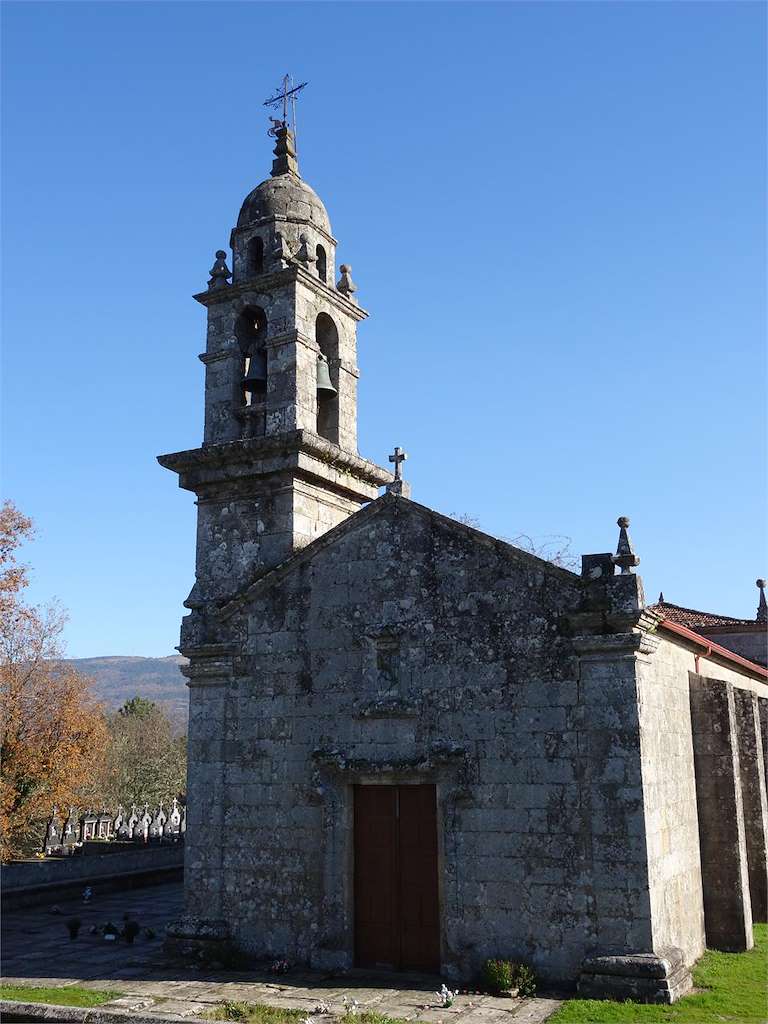 Iglesia de San Pedro da Torre en Padrenda