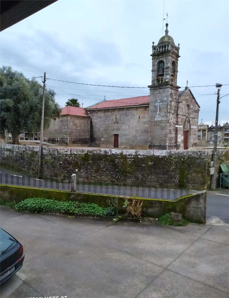 Iglesia de San Pedro de Bealo en Boiro
