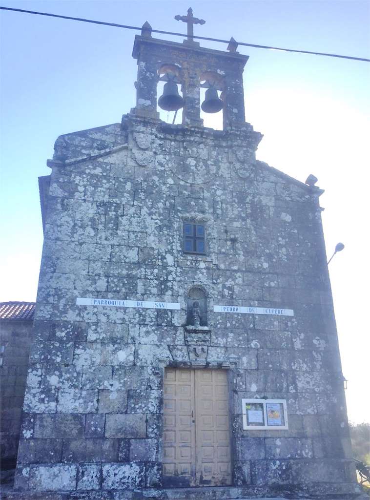 Iglesia de San Pedro de Cicere en Santa Comba