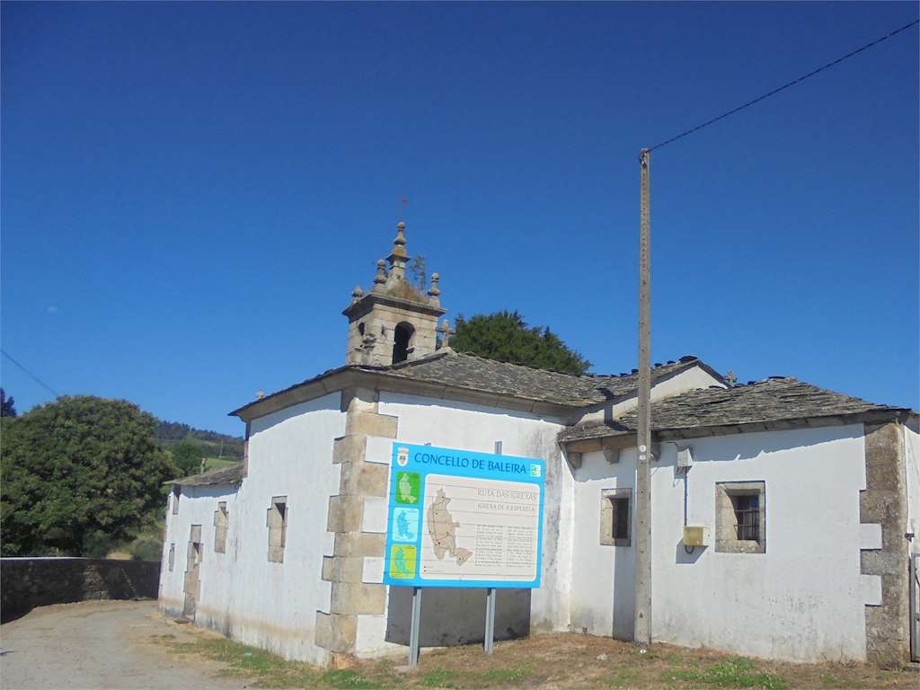 Iglesia de San Pedro de Esperela en Baleira