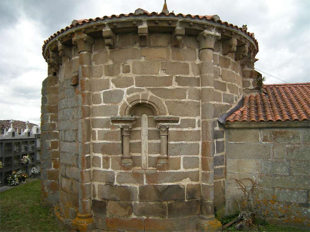 Iglesia de San Pedro de Figueiredo en Paderne de Allariz