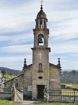 Iglesia de San Pedro de Fiopáns