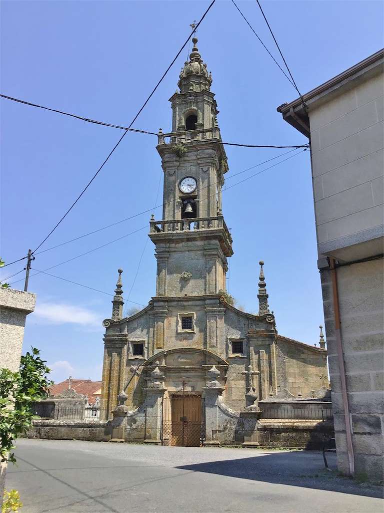 Iglesia de San Pedro de Flariz en Monterrei