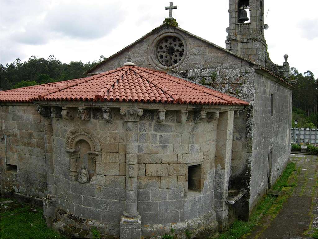 Iglesia de San Pedro de Rebón en Moraña