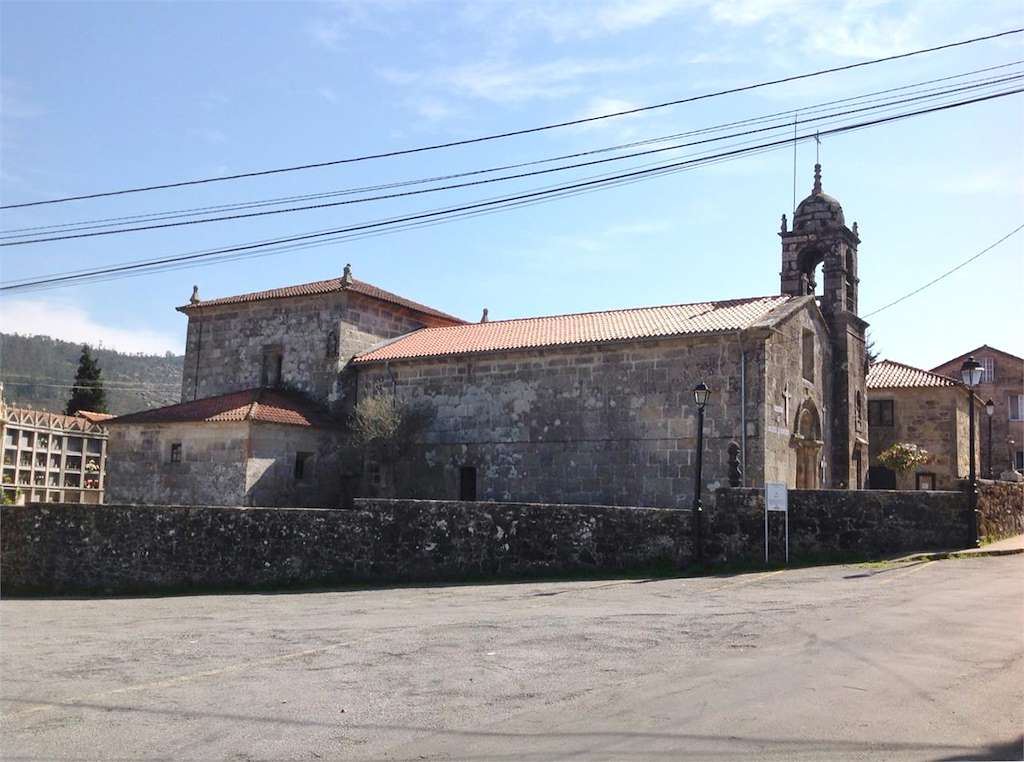 Iglesia de San Pedro de Tállara en Lousame
